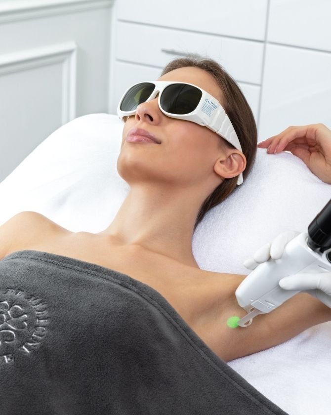 épilation au laser chez maison lutétia pour traiter l'hyperpilosité