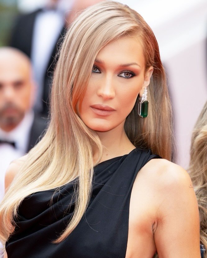 femme-cheveux-blond