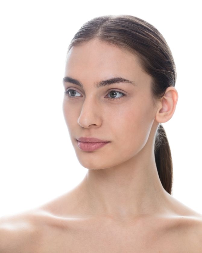 Visage femme après rhinoplasite Maison Lutétia