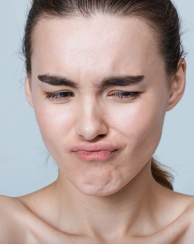 apparition de ride sur le visage d'une femme